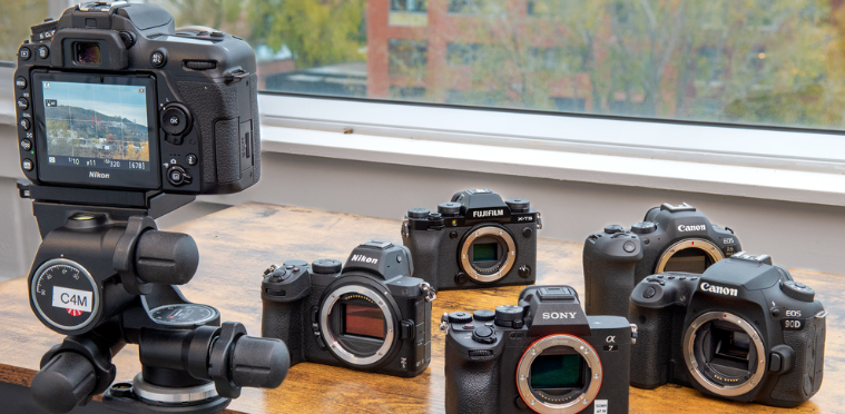 Professional DSLR and mirrorless cameras